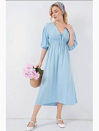 Robe mi-longue coupe a avec col en v et détails de reliure bdart