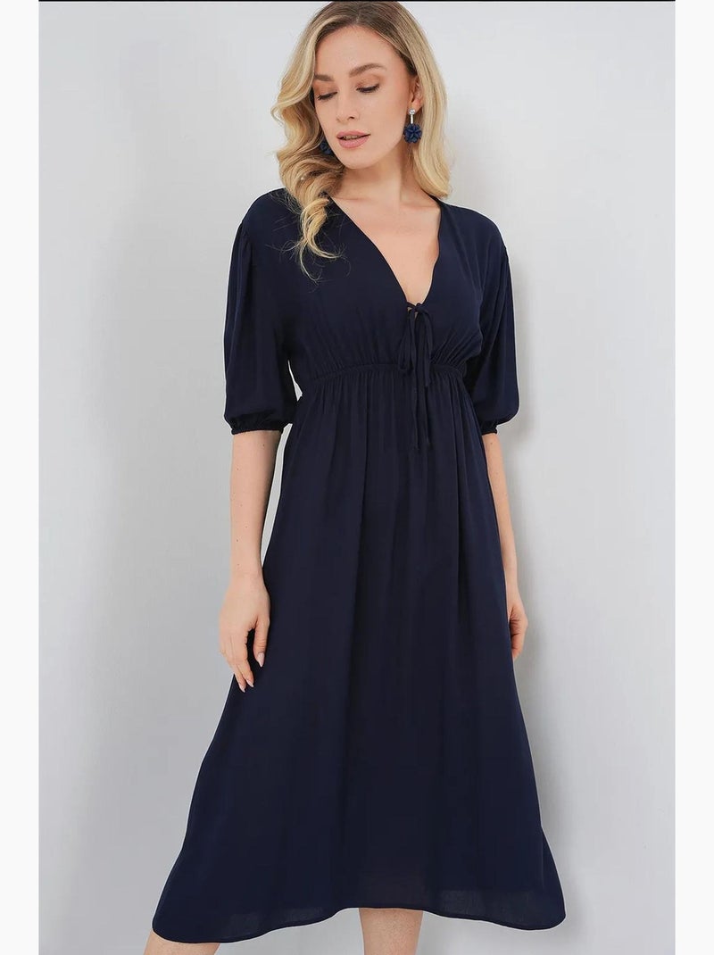 Robe mi-longue coupe a avec col en v et détails de reliure bdart Bleu marine - Kiabi