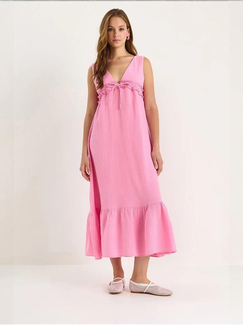Robe mi-longue coupe a avec col en v et détails de reliure lucci - Kiabi Robe mi-longue coupe a avec col en v et détails de reliure lucci - Kiabi