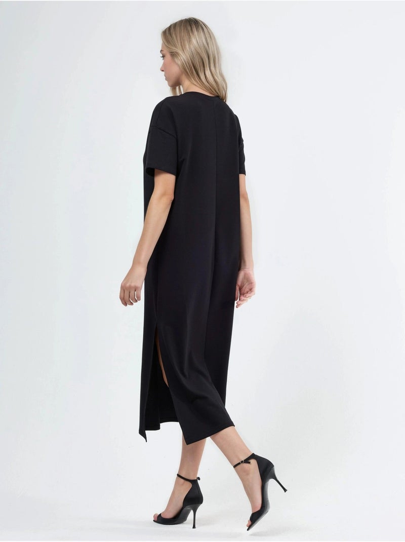 Robe mi-longue coupe décontractée à col ras du cou Noir - Kiabi