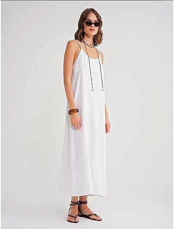 Robe mi-longue décontractée avec col carré et détails à volants mixray
