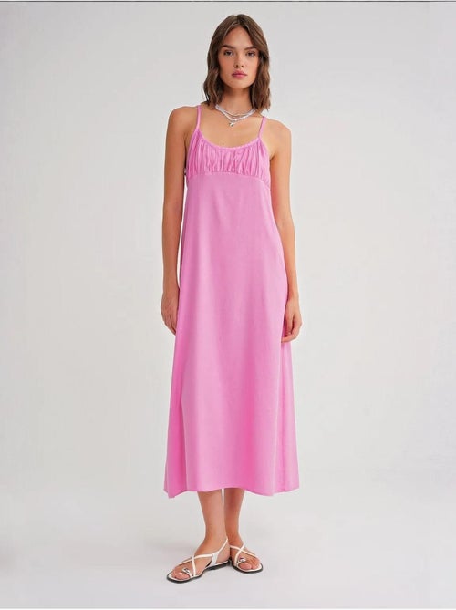 Robe mi-longue décontractée avec col carré et détails à volants mixray - Kiabi