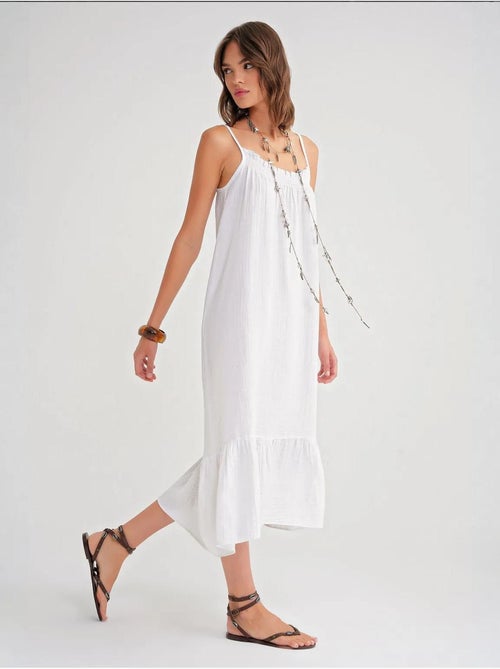 Robe mi-longue en coton avec détails à volants mixray - Kiabi Robe mi-longue en coton avec détails à volants mixray - Kiabi