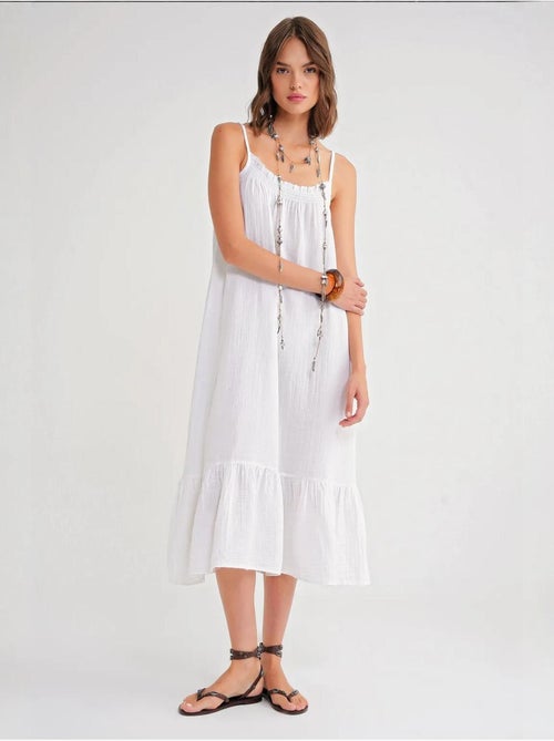 Robe mi-longue en coton avec détails à volants mixray - Kiabi Robe mi-longue en coton avec détails à volants mixray - Kiabi