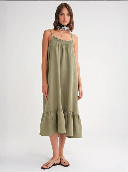 Robe mi-longue en coton avec détails à volants mixray - Kiabi Robe mi-longue en coton avec détails à volants mixray - Kiabi