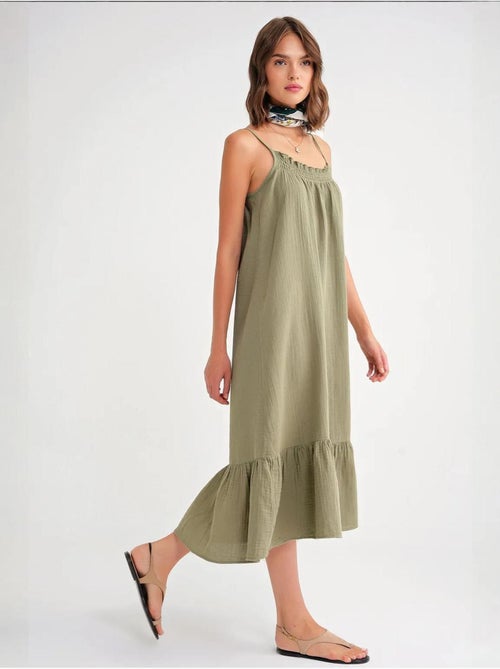 Robe mi-longue en coton avec détails à volants mixray - Kiabi Robe mi-longue en coton avec détails à volants mixray - Kiabi