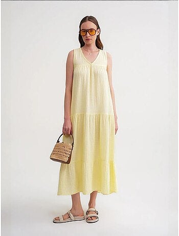 Robe mi-longue en mousseline sans manches à col en v et poches mixray