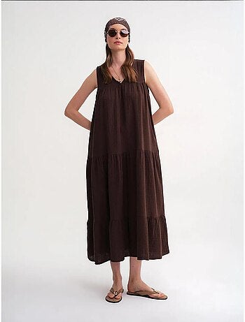 Robe mi-longue en mousseline sans manches à col en v et poches mixray