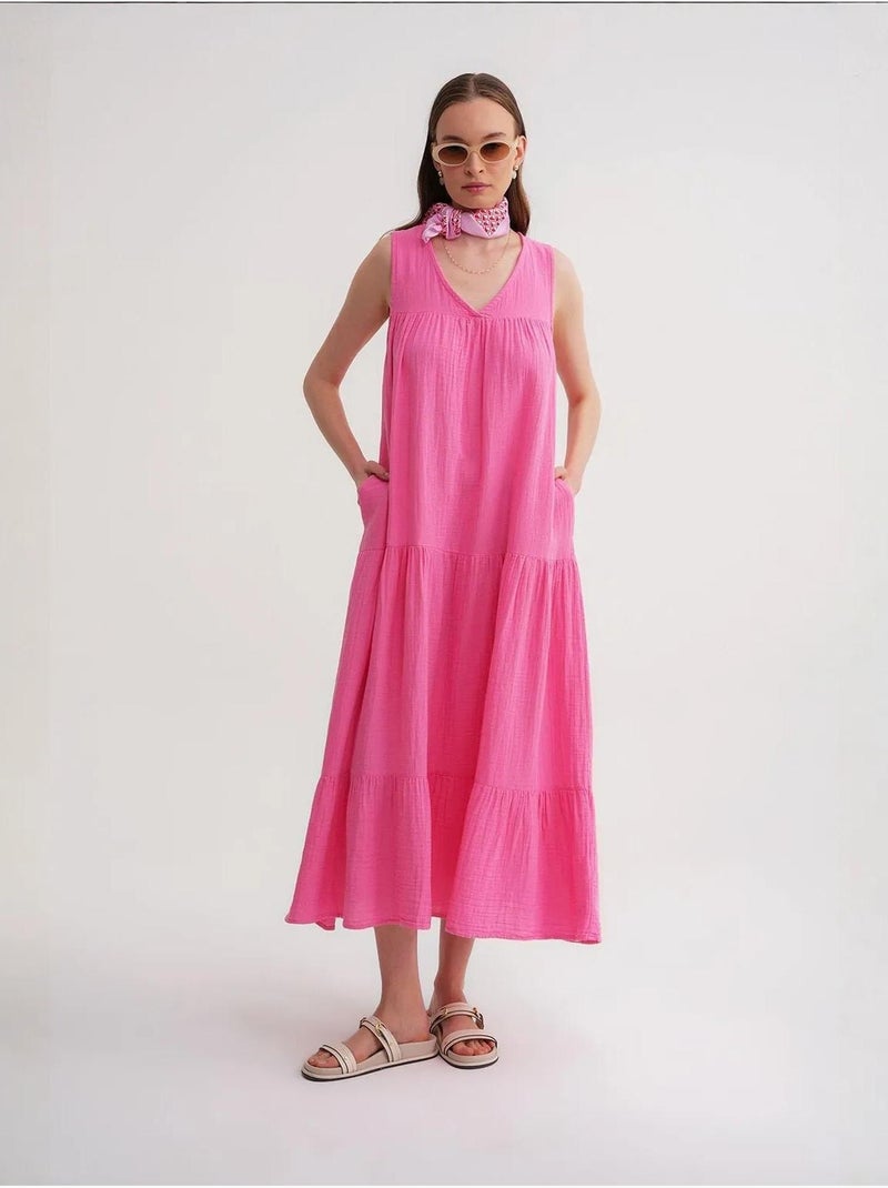 Robe mi-longue en mousseline sans manches à col en v et poches mixray Rose fluo/Solinotes - Kiabi