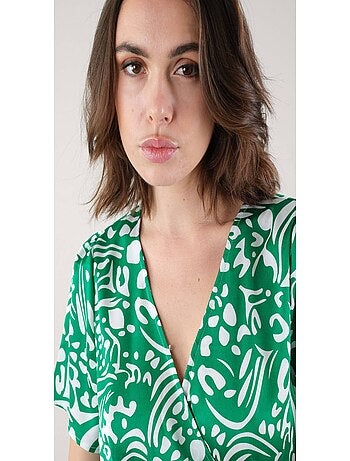 Robe mi-longue en satin 'Deeluxe'