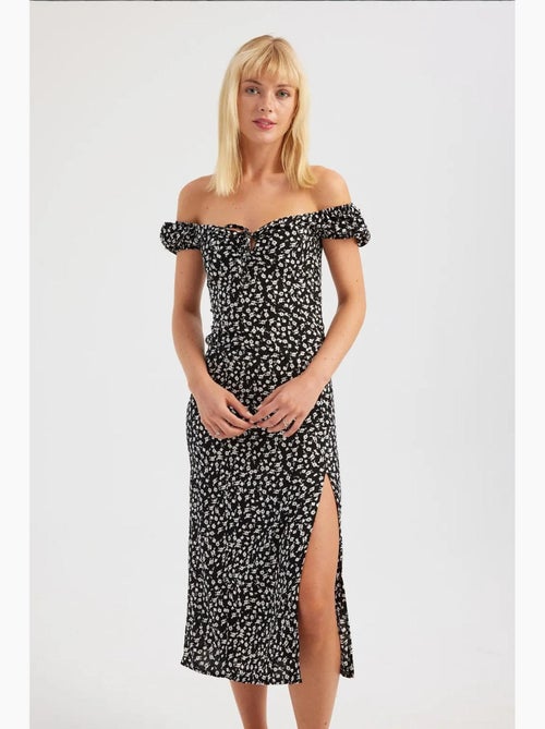 Robe mi-longue fleurie à épaules dénudées et fente latérale hiccup - Kiabi Robe mi-longue fleurie à épaules dénudées et fente latérale hiccup - Kiabi