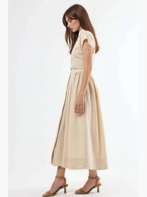 Robe midi à ceinture avec col chemise busem - Kiabi Robe midi à ceinture avec col chemise busem - Kiabi