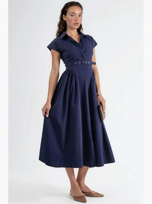 Robe midi à ceinture avec col chemise busem - Kiabi Robe midi à ceinture avec col chemise busem - Kiabi