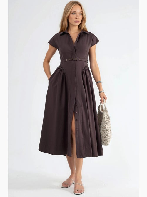 Robe midi à ceinture avec col chemise busem - Kiabi Robe midi à ceinture avec col chemise busem - Kiabi