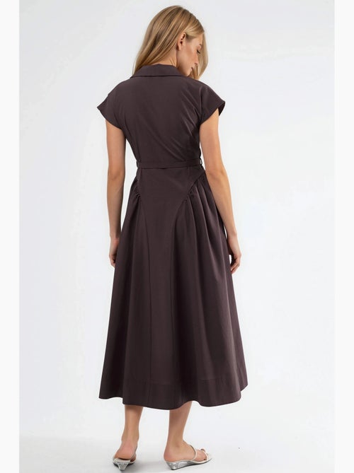 Robe midi à ceinture avec col chemise busem - Kiabi Robe midi à ceinture avec col chemise busem - Kiabi