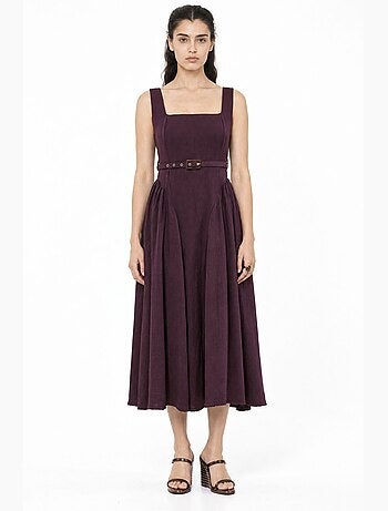 Robe midi à col carré avec ceinture busem