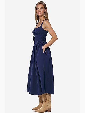 Robe midi à col carré avec détail boutonné busem