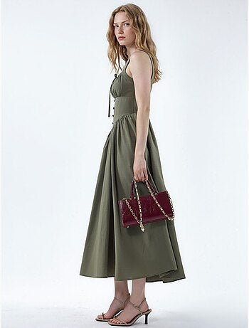 Robe midi à col carré avec détail boutonné busem