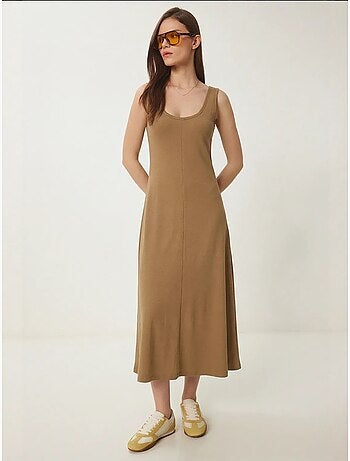 Robe midi à col en u istanbul