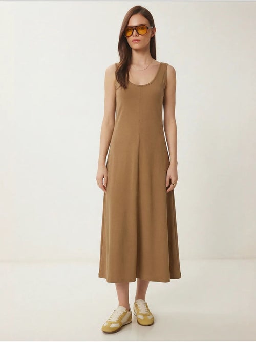 Robe midi à col en u istanbul - Kiabi Robe midi à col en u istanbul - Kiabi