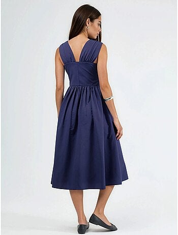Robe midi à col en v et détail noué busem