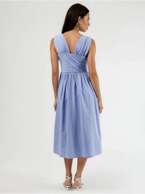 Robe midi à col en v et détail noué busem - Kiabi Robe midi à col en v et détail noué busem - Kiabi