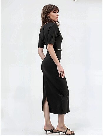 Robe midi à manches courtes et ceinture busem