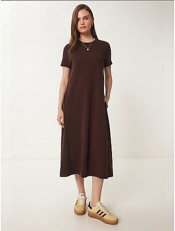 Robe midi à manches courtes et col rond istanbul