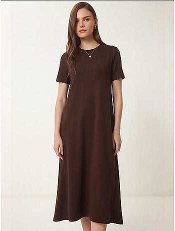 Robe midi à manches courtes et col rond istanbul