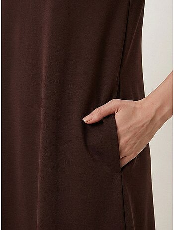 Robe midi à manches courtes et col rond istanbul