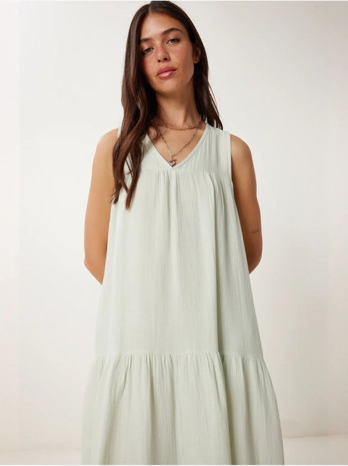 Robe midi à volants et col en v istanbul - Kiabi Robe midi à volants et col en v istanbul - Kiabi