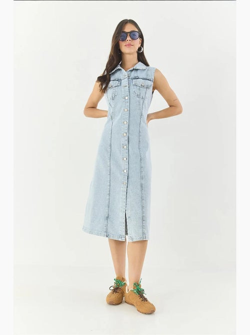 Robe midi ajustée en jean avec fermeture à boutons lucci - Kiabi Robe midi ajustée en jean avec fermeture à boutons lucci - Kiabi