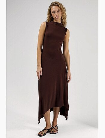 Robe midi asymétrique en maille à col rond hiccup