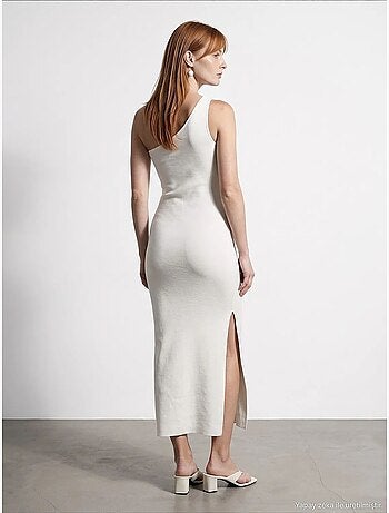 Robe midi asymétrique en maille côtelée, une épaule dilvin
