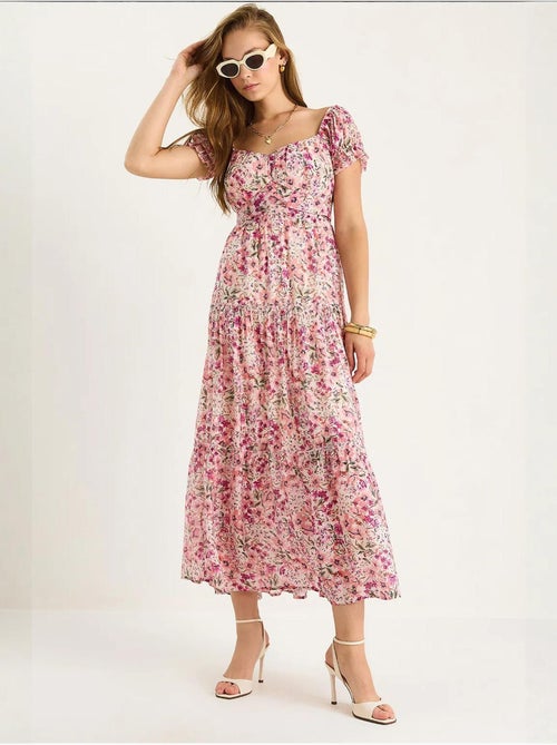 Robe midi avec col cœur et détail rose lucci - Kiabi Robe midi avec col cœur et détail rose lucci - Kiabi