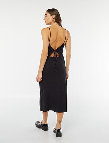 Robe midi avec fines bretelles