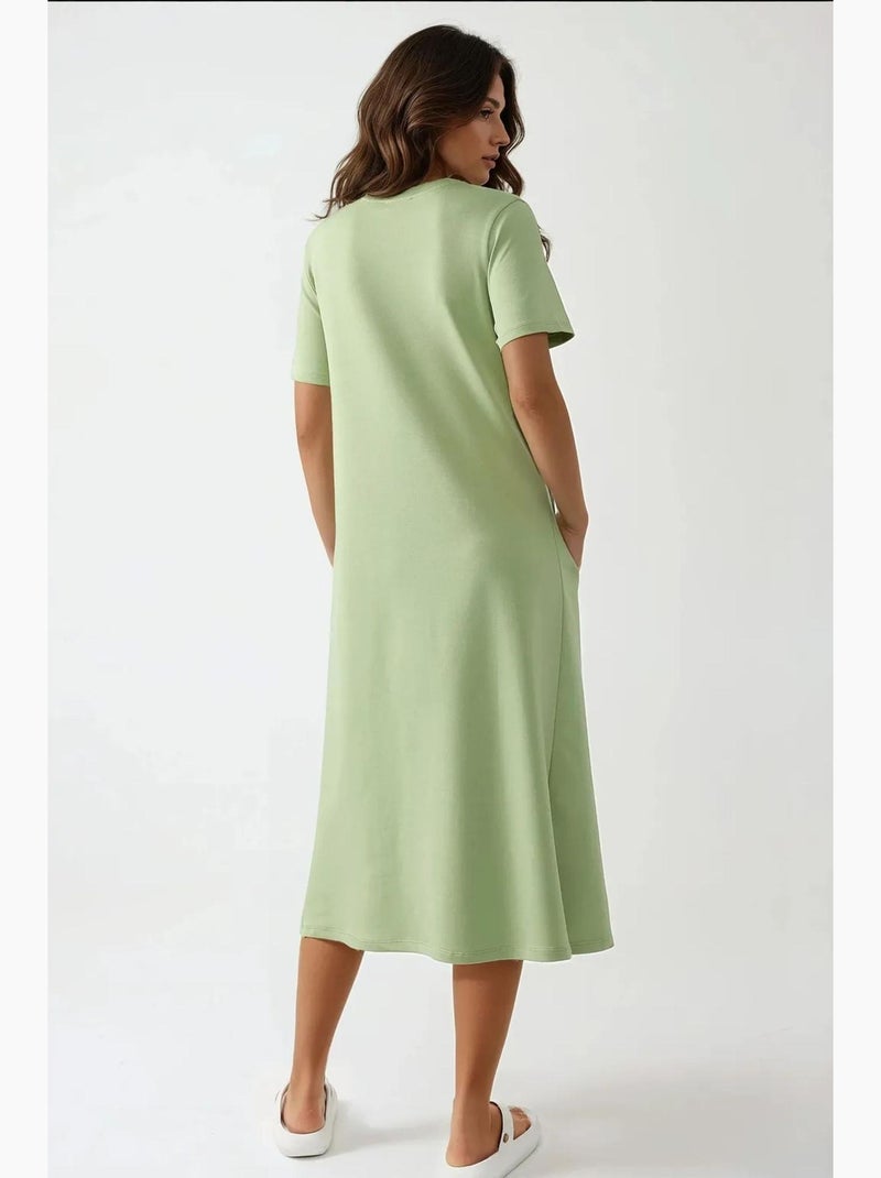 Robe midi basique à col ras du cou et manches courtes hiccup Vert pastel - Kiabi