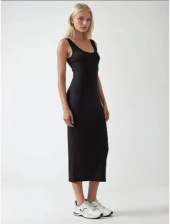 Robe midi basique douce au toucher