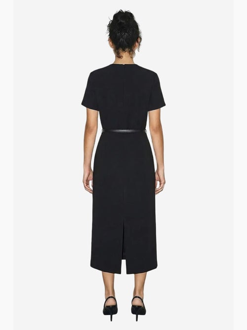 Robe midi cintrée à ceinture et col rond lucci - Kiabi Robe midi cintrée à ceinture et col rond lucci - Kiabi