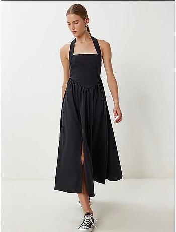 Robe midi cintrée à col carré istanbul