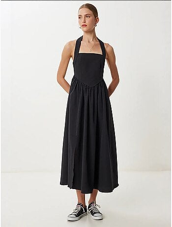 Robe midi cintrée à col carré istanbul