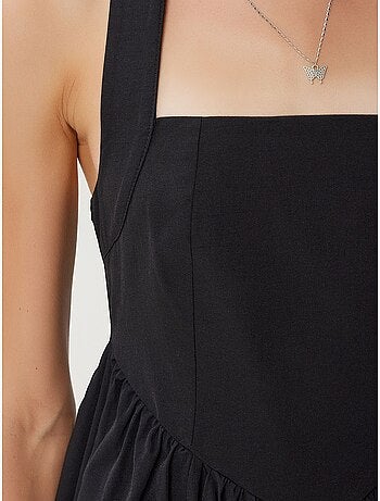 Robe midi cintrée à col carré istanbul