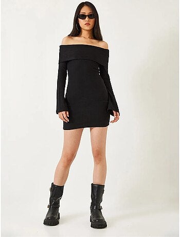 Robe midi cintrée à manches longues et col bateau lucci