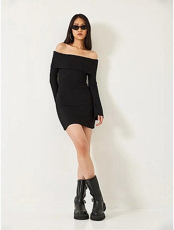 Robe midi cintrée à manches longues et col bateau lucci