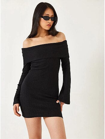 Robe midi cintrée à manches longues et col bateau lucci