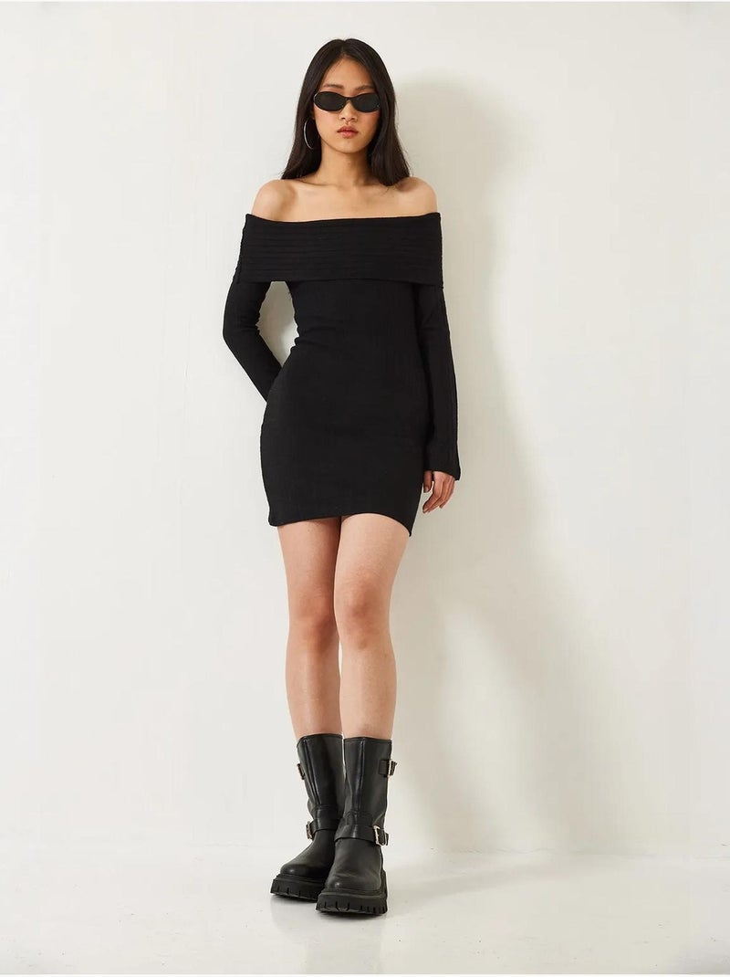 Robe midi cintrée à manches longues et col bateau lucci Noir - Kiabi