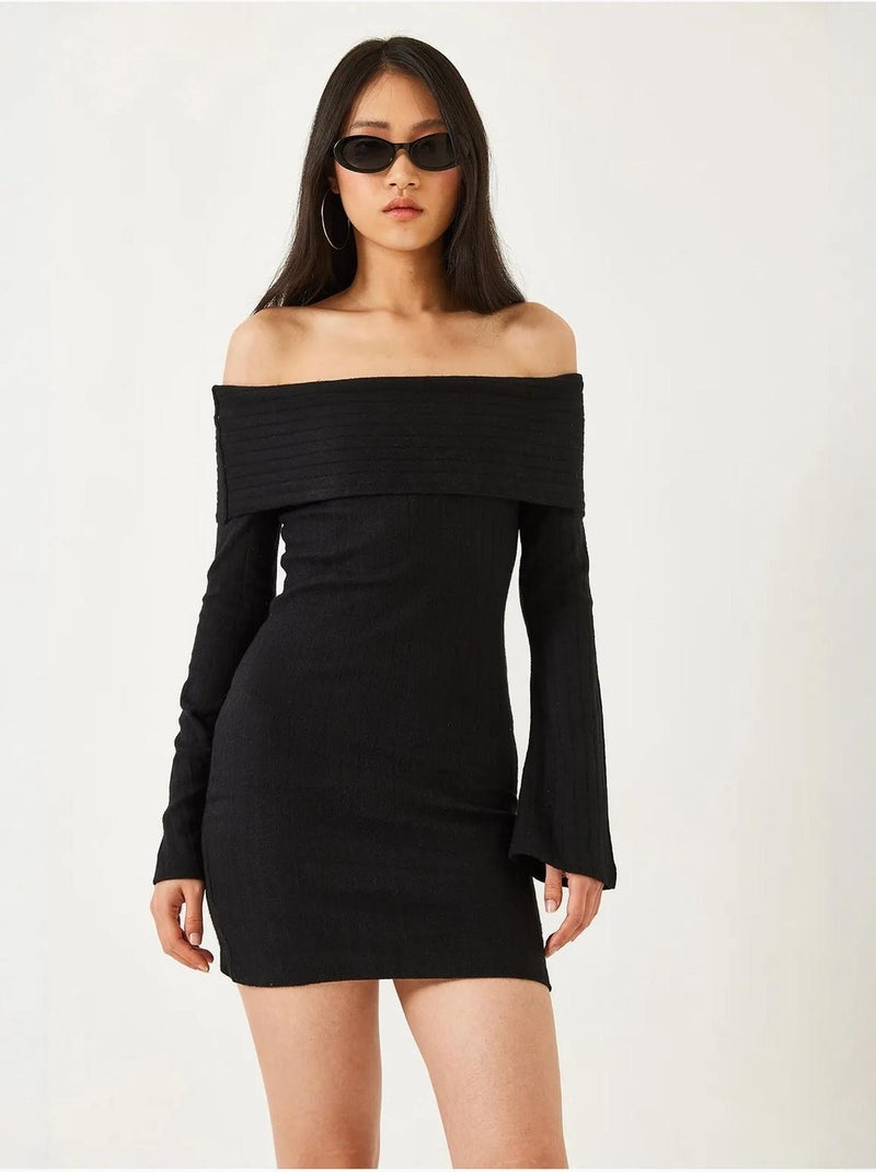 Robe midi cintrée à manches longues et col bateau lucci Noir - Kiabi