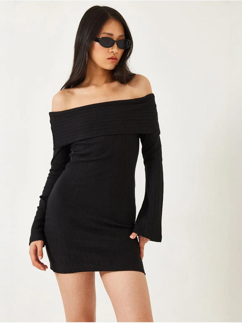 Robe midi cintrée à manches longues et col bateau lucci Noir - Kiabi