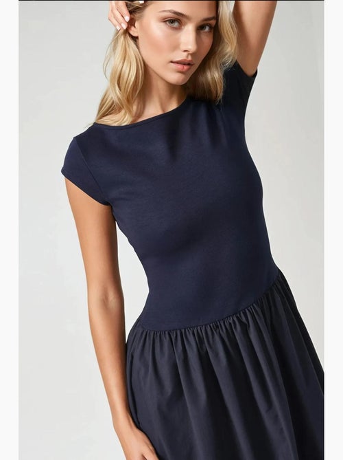 Robe midi contrastée hiccup - Kiabi Robe midi contrastée hiccup - Kiabi