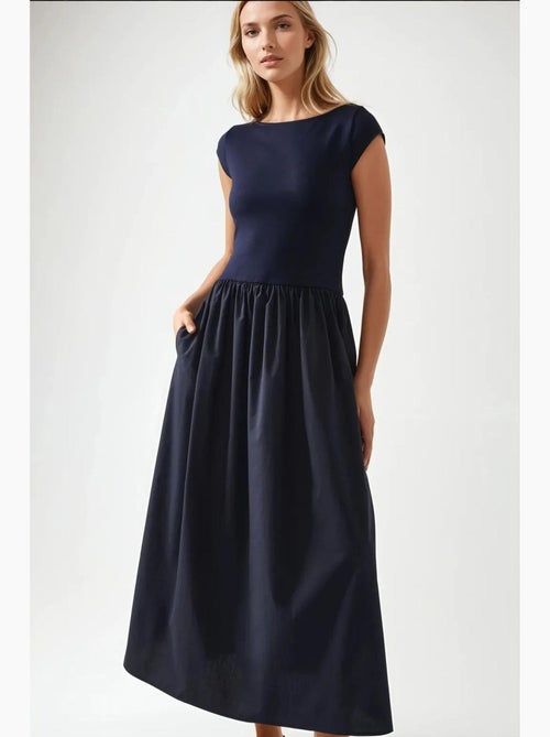 Robe midi contrastée hiccup - Kiabi Robe midi contrastée hiccup - Kiabi